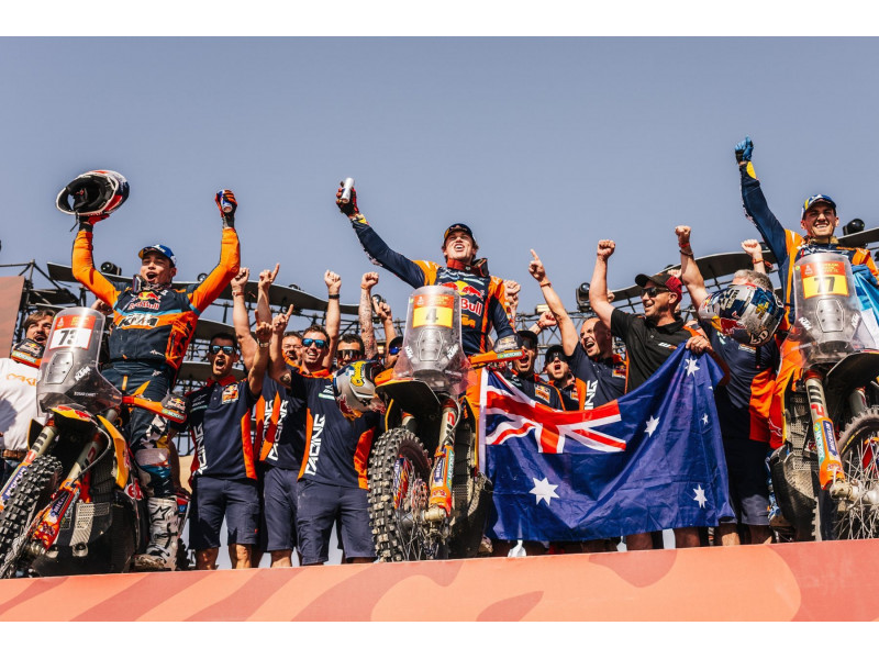 DANIEL SANDERS I KTM OSVOJILI DAKAR RALLY 2025.