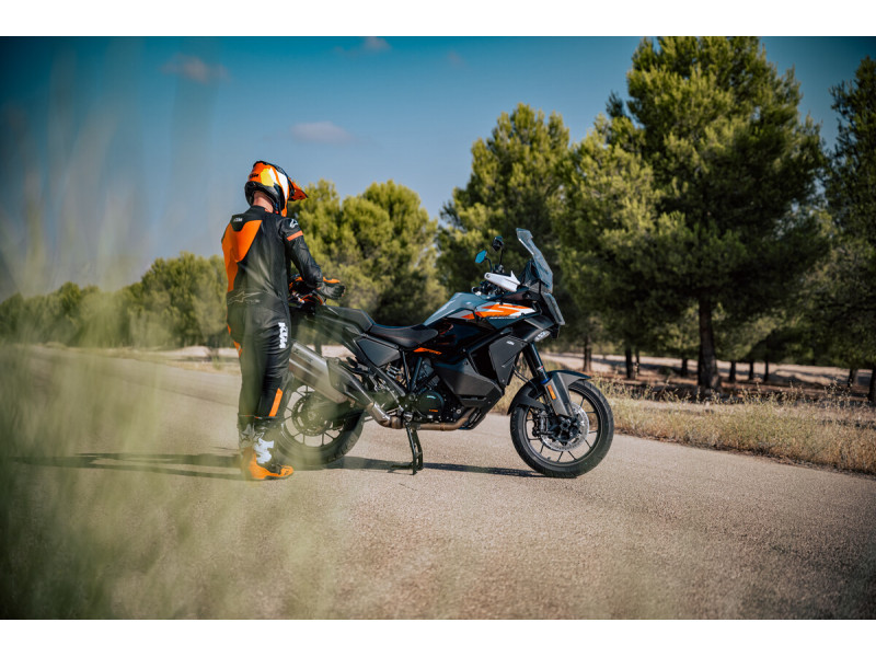KTM 1390 SUPER ADVENTURE S 2025 – Spreman za avanturu više nego ikad!