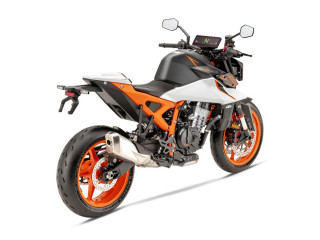 2026 KTM 990 Duke R 