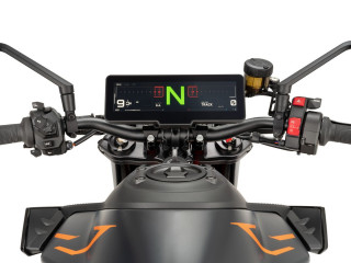 2026 KTM 990 Duke R 